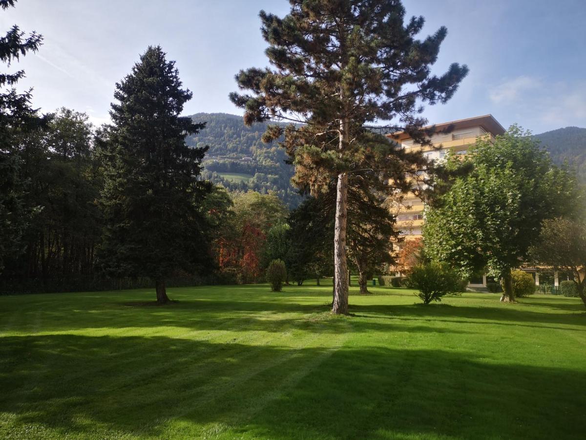 Kaernten Ossiacher See Apartment Zwei Zimmer Ferienwohnung Direkter Seezugang Strand Beheizte Schwimmhalle Bodensdorf Εξωτερικό φωτογραφία